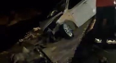Adıyaman'da iki araç çarpıştı: 4 yaralı