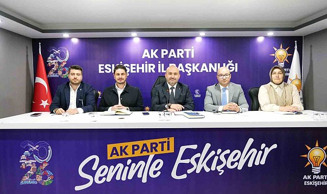 AK Parti'de değerlendirme toplantısı