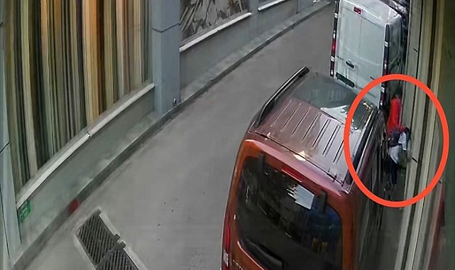 Akran zorbalığı kameraya böyle yansıdı