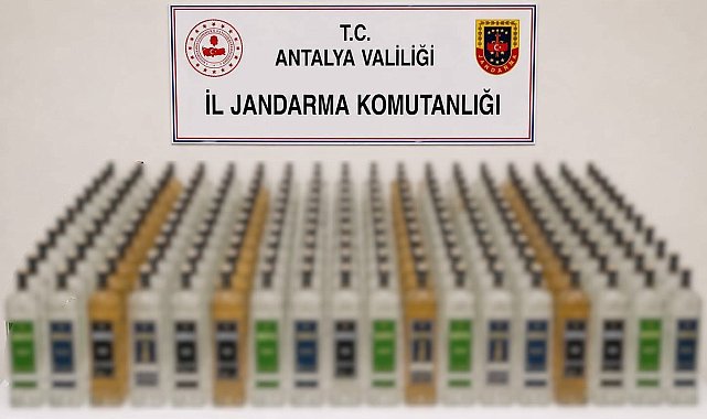 Alanya ve Manavgat'ta kaçak içki operasyonu: 208 litre ele geçirildi