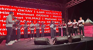 Alanya'da 15 Temmuz'un 10'uncu yılında binler tek yürek oldu