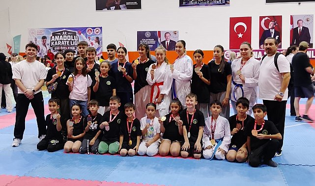Alaşehirli karateciler Ege'yi fethetti