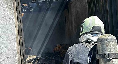 Ambar ve çatı yangını korkuttu