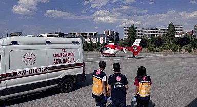 Ambulans helikopter beyin kanaması geçiren hasta için havalandı