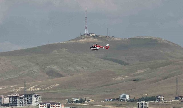 Ambulans helikopter kalp hastası için havalandı