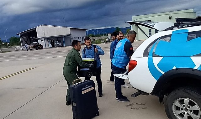 Ambulans uçakla Samsun'dan Ankara'ya 1 karaciğer ve 2 böbrek grefti ulaştırıldı