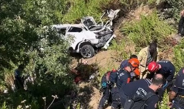 Antalya'da otomobil uçuruma yuvarlandı: 5 ölü, 2 yaralı