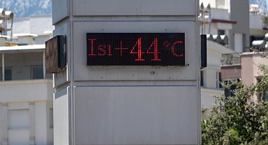 Antalya'da termometreler 44 dereceyi gördü