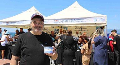 Aşure bereketi Mudanya'yı sardı
