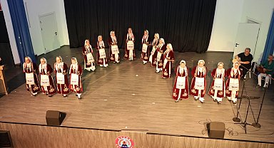 Bafra'da Gürcü ve Kıbrıs Türk kültürü aynı sahnede buluştu