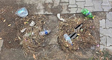 Bandırma'da sağanak sonrası cadde ve sokaklarda su birikintileri oluştu
