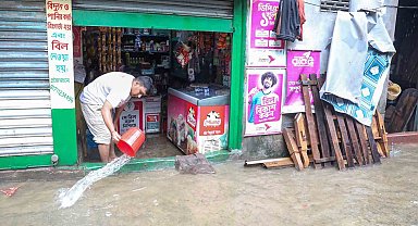 Bangladeş'te muson yağışlarında can kaybı 51'e yükseldi