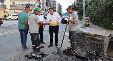 Başkan Öküzcüoğlu'ndan babasının tarifiyle işçilere serin mola