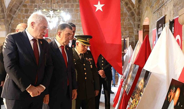 Bayburt'ta 15 Temmuz konulu fotoğraf sergisi açıldı