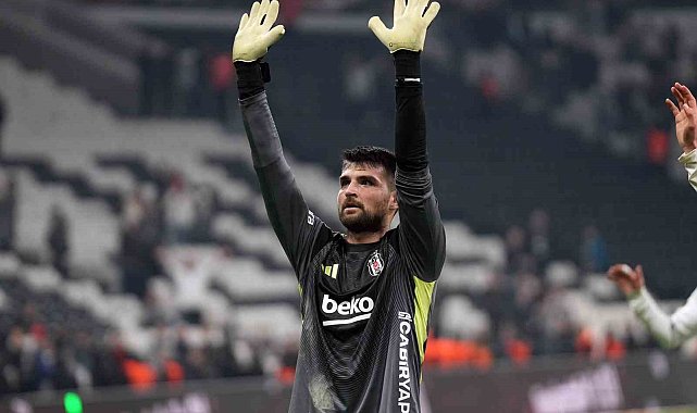 Beşiktaş'ta Ersin Destanoğlu ile yollar ayrıldı