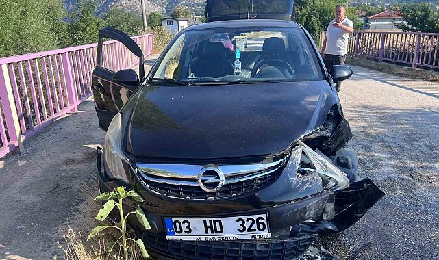 Bilecik'te iki otomobil kafa kafaya çarpıştı: 1 yaralı