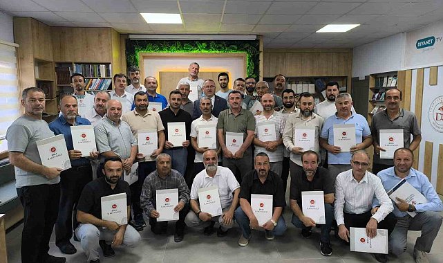 Bolu'da gönüllü din görevlilerine başarı belgesi