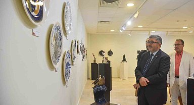 BŞEÜ'de yıl sonu öğrenci sergisi açıldı