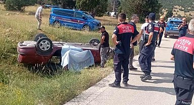 Burdur'da otomobil şarampole devrildi: 1 ölü, 1 yaralı