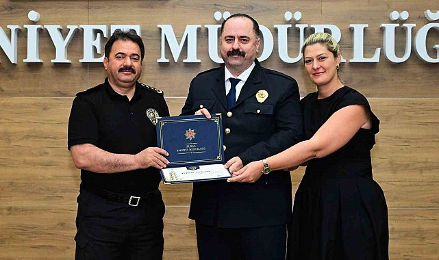 Bursa'da 105 emniyet personeli terfi etti