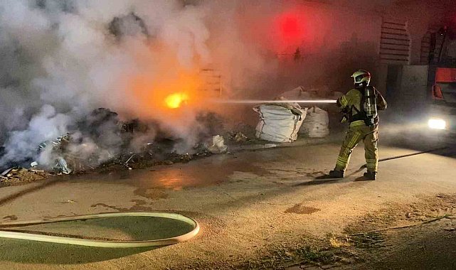 Bursa'da fabrika bahçesinde çıkan yangın korkuttu
