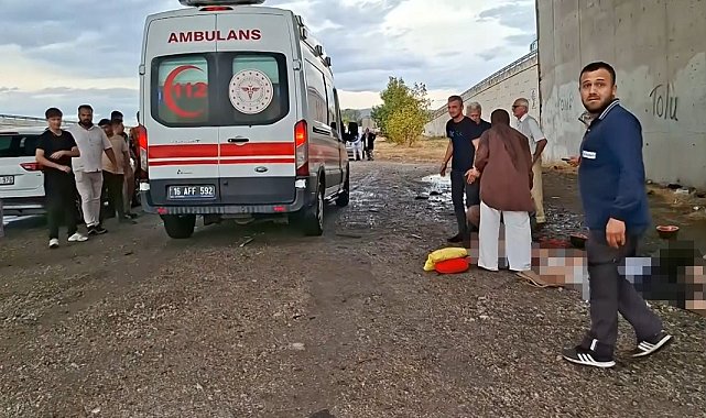 Bursa'da köprülü kavşakta feci kaza: 3 ölü, 2 ağır yaralı