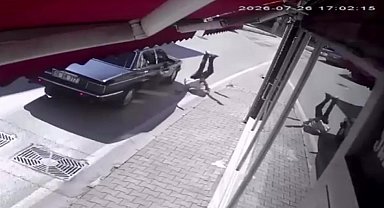 Bursa'da otomobilin çarptığı yaya ağır yaralandı