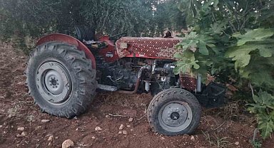 Çalınan traktör 13 gün sonra zeytinlikte bulundu
