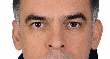 Cami avlusunda ölü bulundu