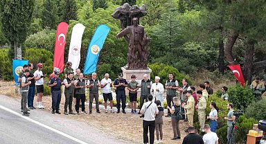 Çanakkale'de 32 yıl önce şehit olan Orman Bölge Müdürü'ne vefa