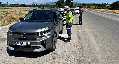 Çanakkale'de jandarma ekiplerince trafik denetimi