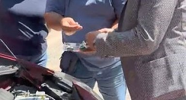 Cehennem Deresi Kanyonu'na gitmek isteyen ailenin aracı yolda kalınca yardımlarına belediye başkanı koştu