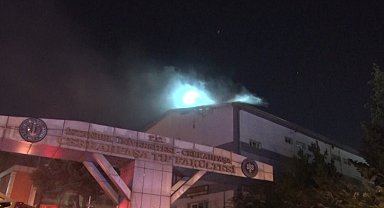 Cerrahpaşa Diş Hekimliği Fakültesi çatısında yangın çıktı
