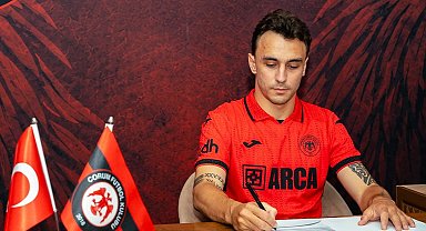Çorum FK, Gökhan Sazdağı'nı transfer etti