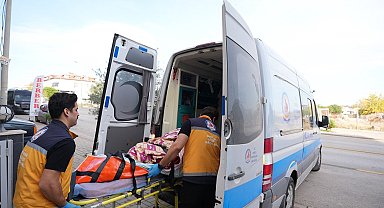 Denizli Büyükşehir'in Evde Sağlık hizmeti övgü toparlamaya devam ediyor