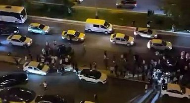 Diyarbakır'da otomobiller çarpıştı: 2 yaralı