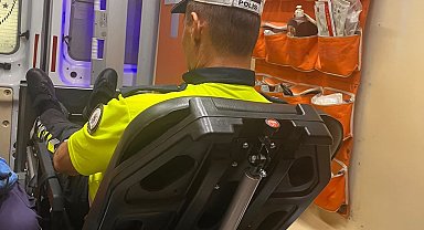 Dur ihtarına uymadı, motosikletini polisin üzerine sürdü: 2 yaralı