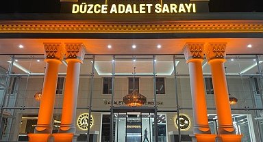 Düzce'de 8 düzensiz göçmen yakalandı, 1 organizatör tutuklandı