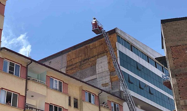 Elazığ'da baca yangını paniğe neden oldu