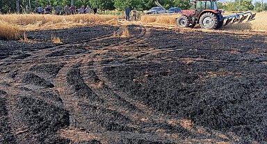 Elazığ'daki ekili tarlada çıkan yangın ekiplerce söndürüldü