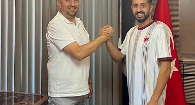 Elazığspor Onur Eriş'le sözleşme imzaladı