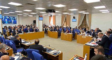 Emekli maaşı düzenlenmesini de içeren kanun teklifi Plan ve Bütçe Komisyonu'nda