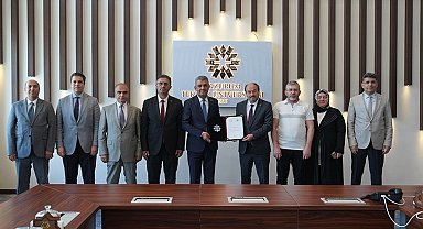 Erzurum Lisesi'nin tarihi yazılacak