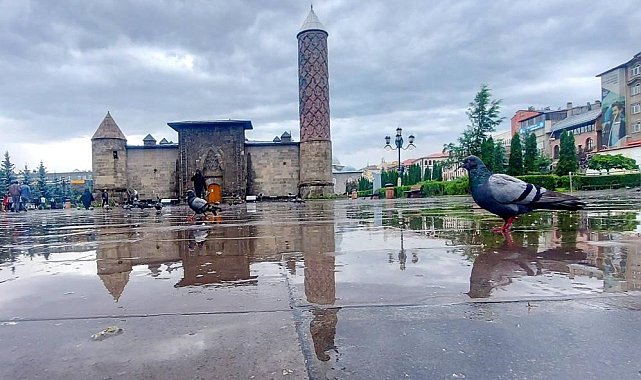 Erzurum ve Ardahan için "sarı" kodlu uyarı: Kuvvetli sağanak ve sel riski