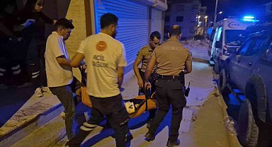Eskişehir'de bunalıma giren şahıs kendi karnına bıçak sapladı