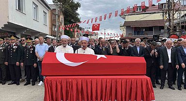 Eskişehir'de şehit olan uzman çavuş Samsun'da toprağa verildi