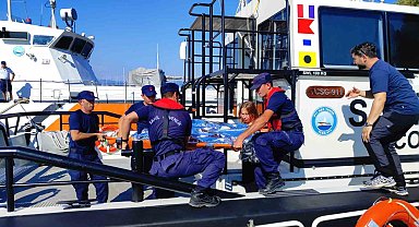 Fethiye'de gezi teknelerinde yaralanan iki vatandaşa tıbbi tahliye