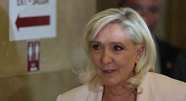 Fransa'da Marine Le Pen'e 3 yıl hapis ve 45 ay siyasi yasak