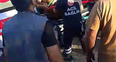 Freni boşalınca hareket eden traktörünün altında kalan sürücü ağır yaralandı