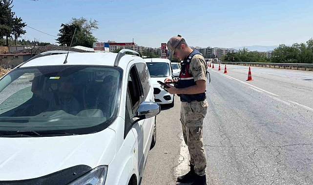 Gaziantep'te 25 aranan şahıs yakalandı